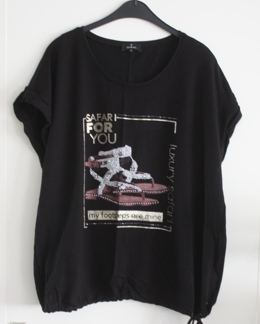 Zwart shirt met mooie print maat 44