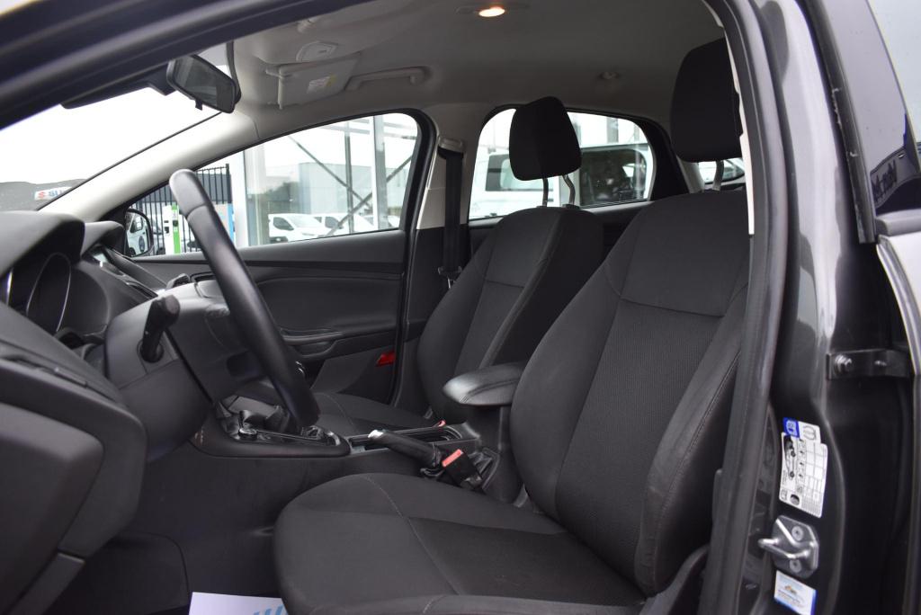 Ford Focus 1.0 trend | incl. nieuwe distrtibutieriem | trekhaak | airco | n