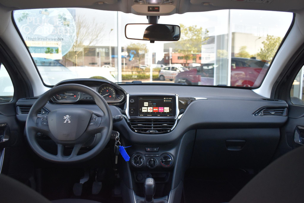 Peugeot 208 1.2 puretech active | airco | cruise control | apple carplay/an