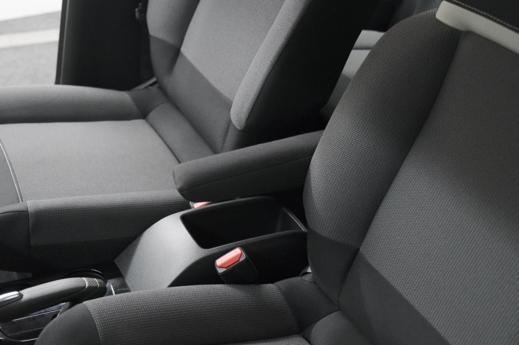 Citroen C3 Aircross puretech 130 eat6 max | parkeersensoren | stoelverwarmi