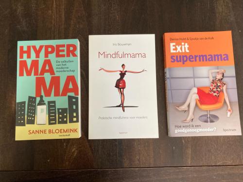 Boekenpakket voor moeders.
