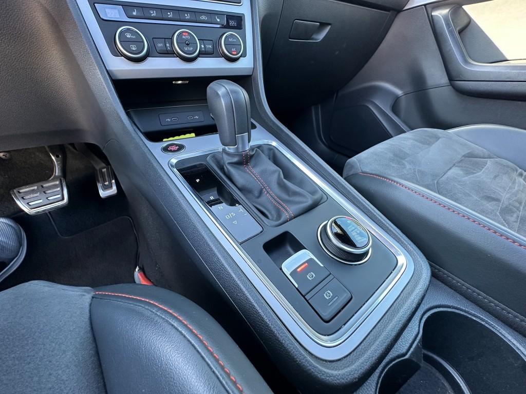 Seat Ateca 1.5 tsi fr business intense pano trekhaak 360 camera cupra velge