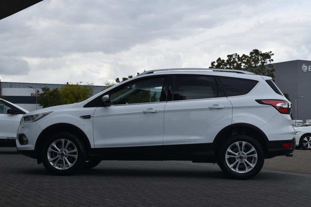 Ford Kuga 1.5 ecoboost titanium