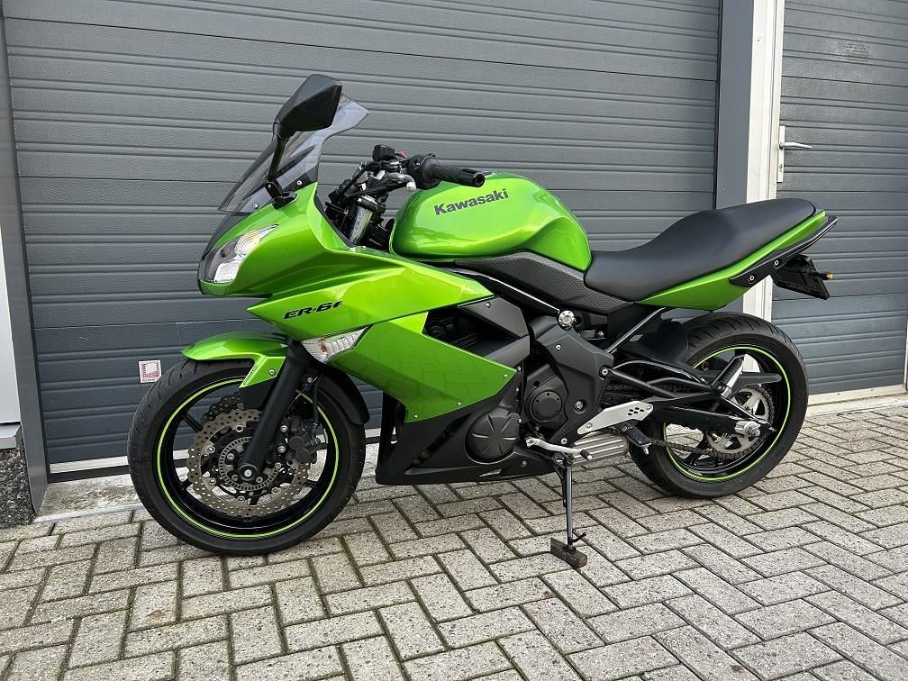 Kawasaki ER6-F ABS uit 2010 met slechts 15 dkm! Mooie toer/sportmotor €4450