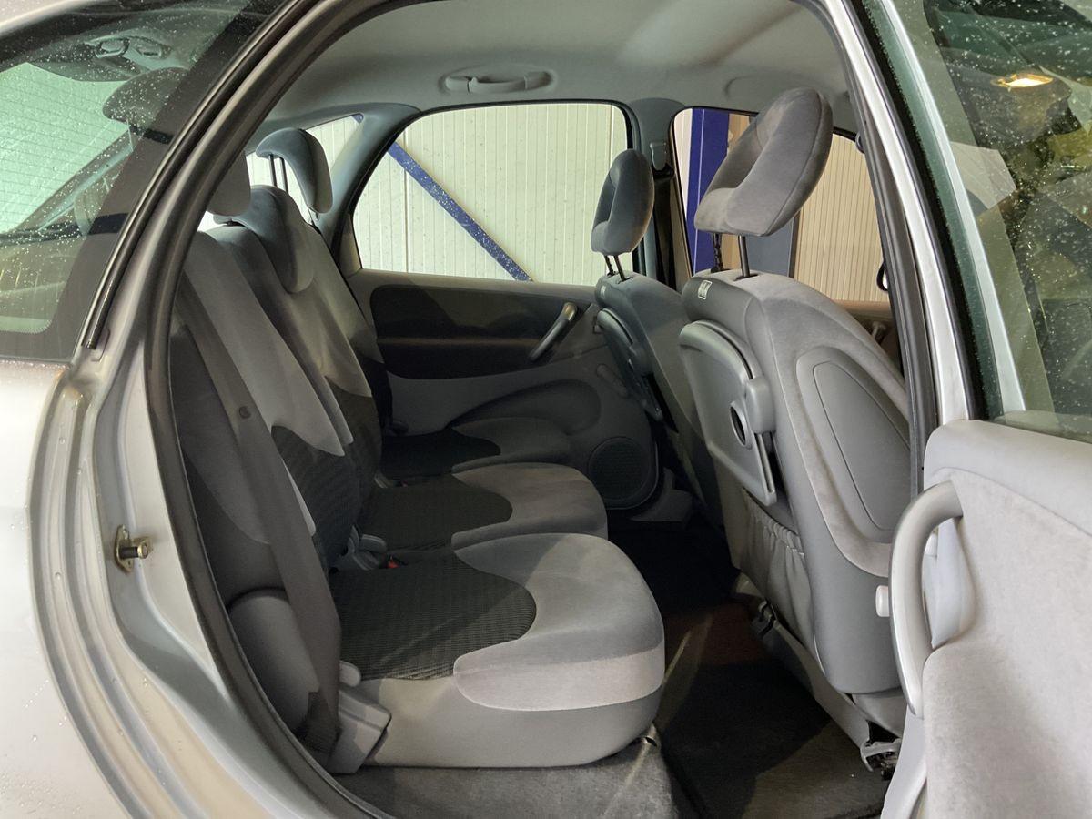 Citroen Xsara Picasso 2.0 Exclusive Automaat