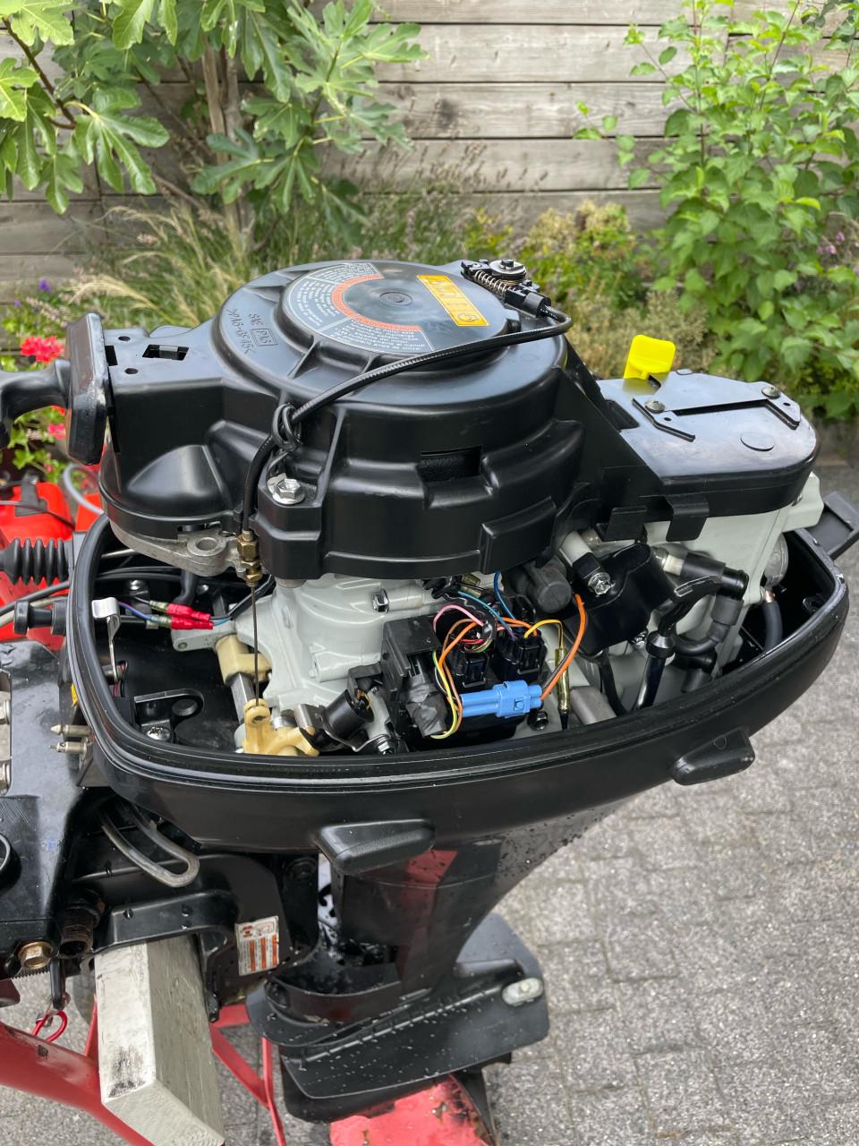 Suzuki 15 pk yamaha 8 pk