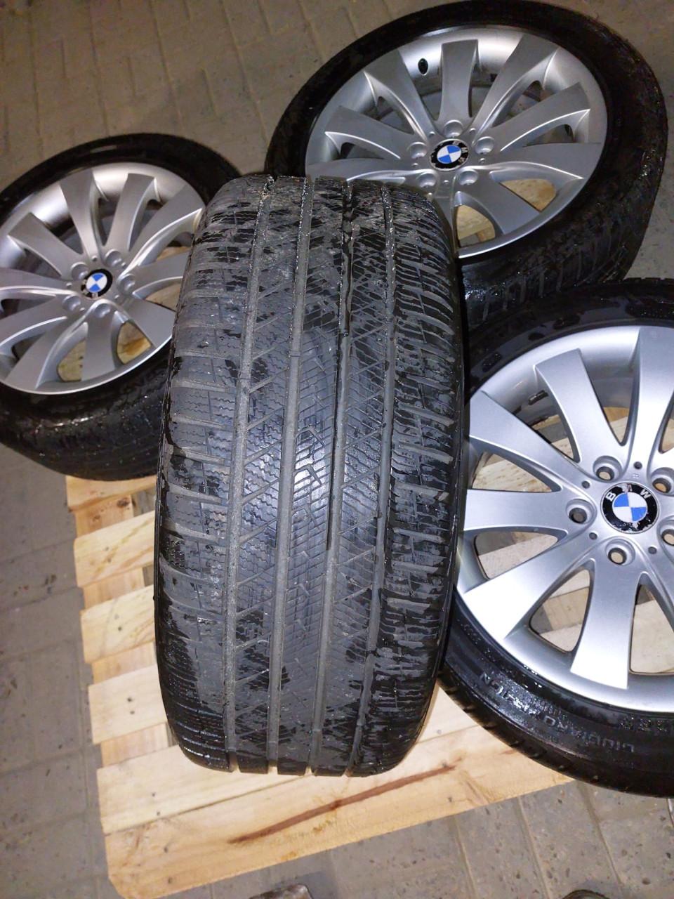 BMW 18 inch velgen met All Season banden