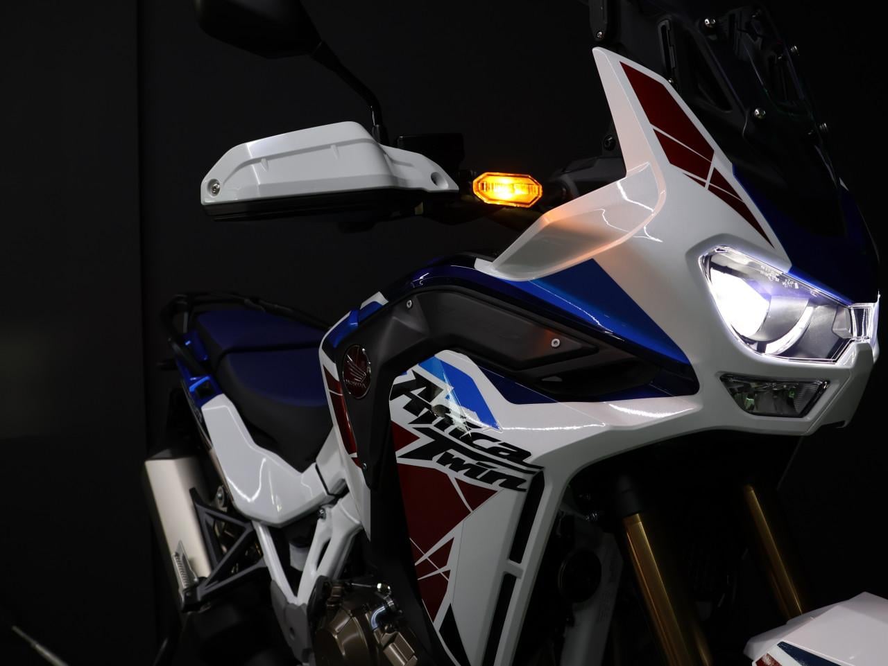 CRF 1100 L AFRICA TWIN ADVENTURE SPORTS