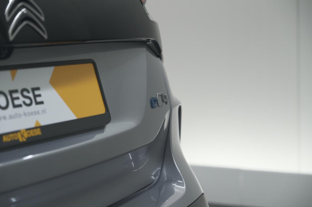 Citroen Ë-c4 feel pack 50 kwh | camera | navigatie | apple carplay | parkee