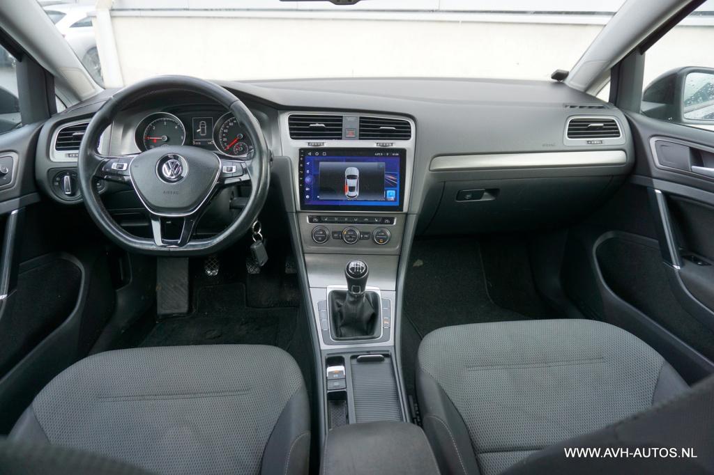 Volkswagen Golf 1.6 tdi highline bluemotion