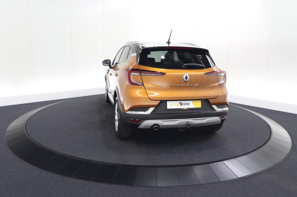 Renault Captur tce 130 edc intens | trekhaak | adaptieve cruise control | c