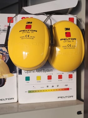 Peltor optime 1 helmbevestiging