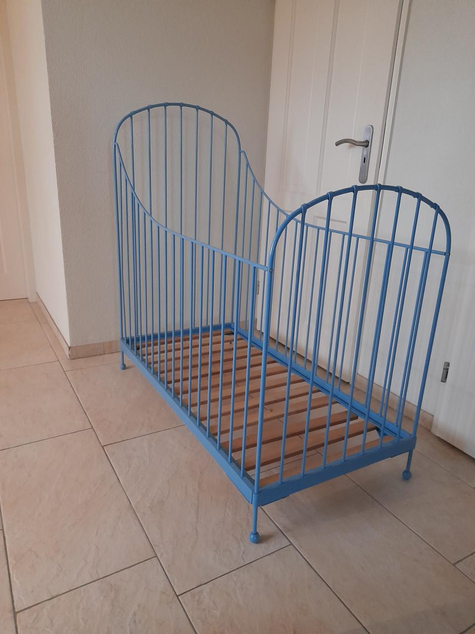 Jickerson ledikantje (in goede nette staat ) in hoogte verstelbaar!