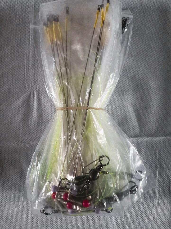 Ook nog complete onderlijnen voor het zeevissen .