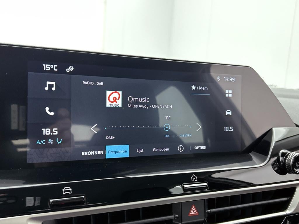 Citroen Ë-c4 you 50 kwh | camera | comfort seats | 3-fase |