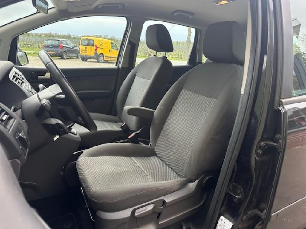 Ford C-max focus 1.6 - 16v trend