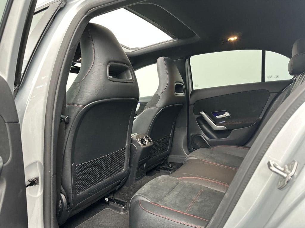 Mercedes-Benz A-Klasse 2.0 pano sfeer camera