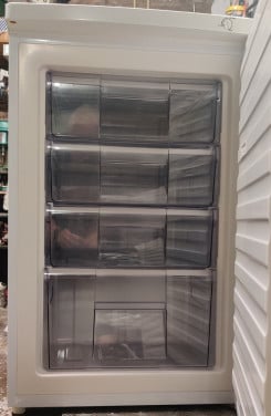 Tafel model diep vries. Whirlpool