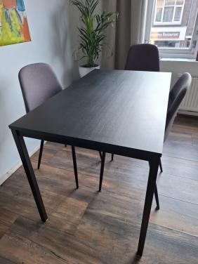 Zwarte eettafel Ikea
