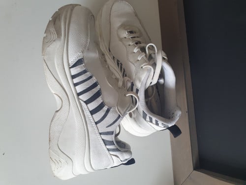 Schoenen maat 37