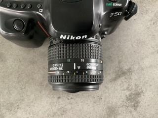 Nikon F50 analoge spiegelreflex camera