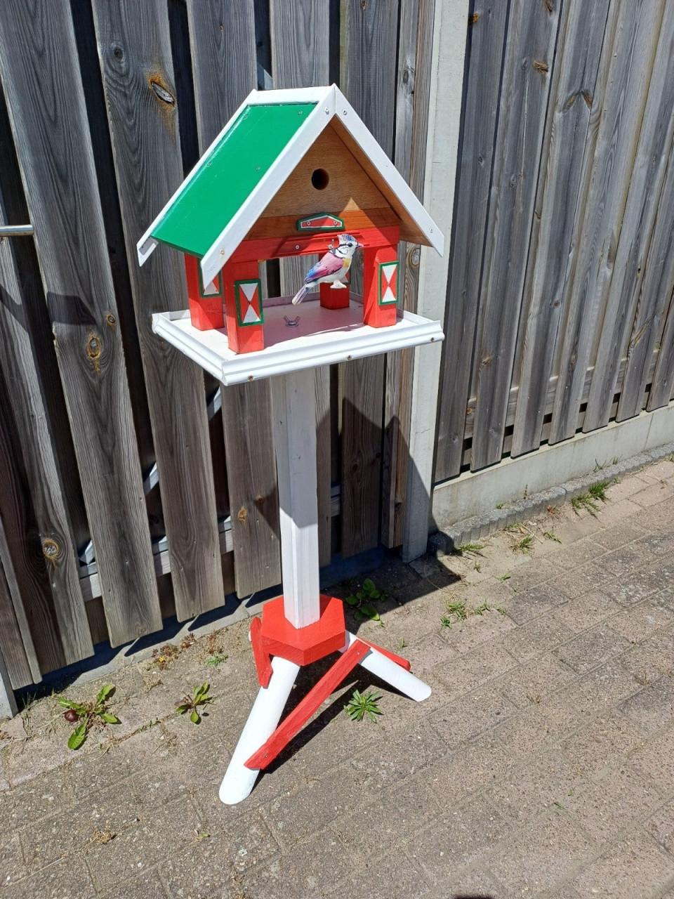 Vogelhuis in Kerk - model met uitneembare bodem