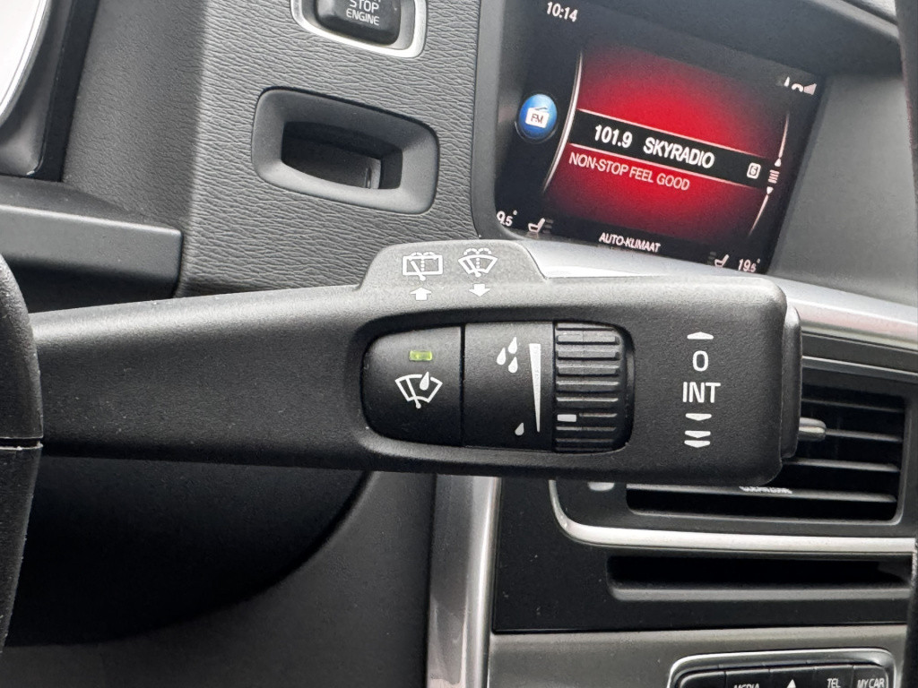 Volvo V60 cross country 2.0 t5 polar+ | 19" lmv | on-call | trekhaak