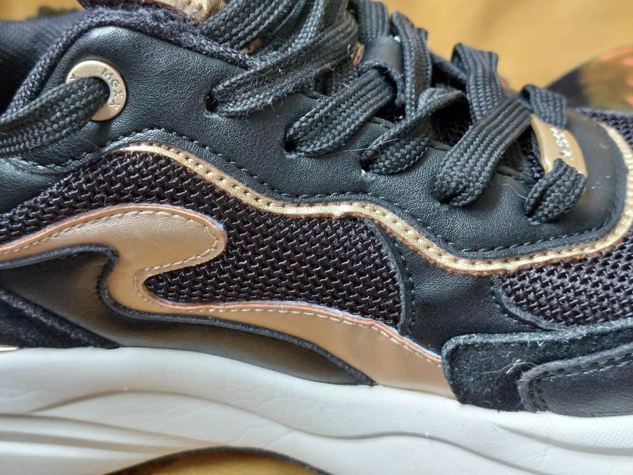 Als nieuwe Mexx damessneakers mt 38 zwart/goud