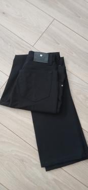 Mooie Versace lange  nette zwarte broek
