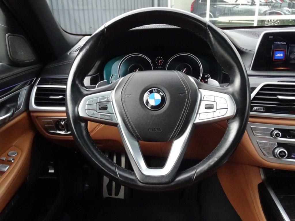 BMW 7 Serie 740e iperformance high executive m-sportpakket | driving assist