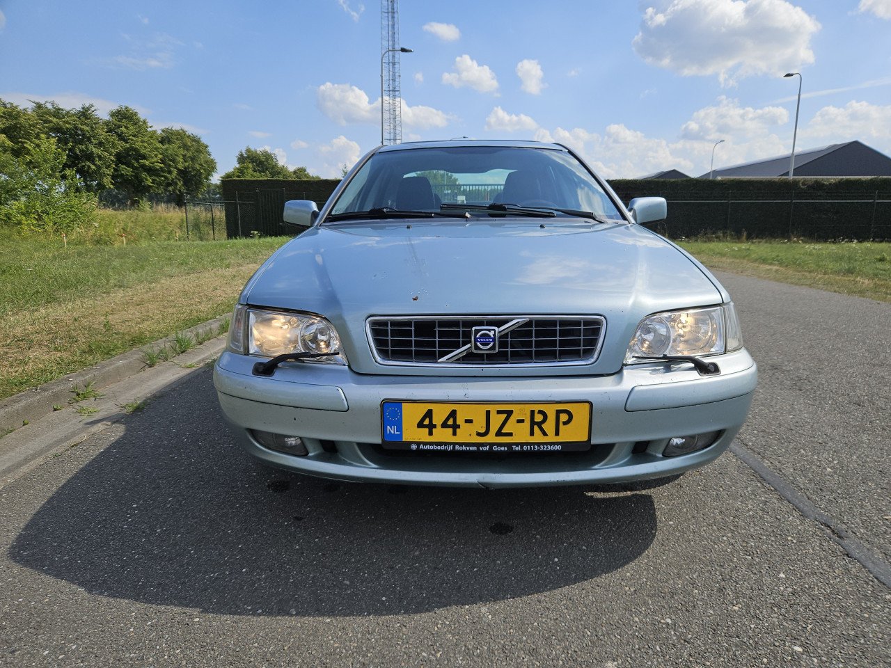 VOLVO S40 1.8-16v  * 795 EURO ! *