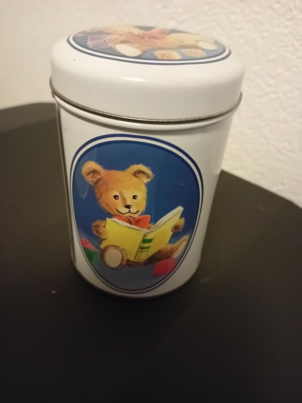 Gratis lichtje, kandelaar,blikje