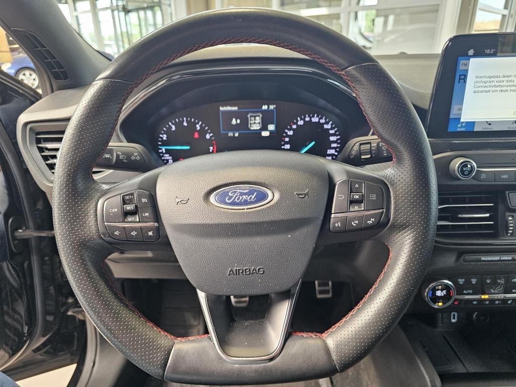 Ford Focus 1.0 ecoboost st line business