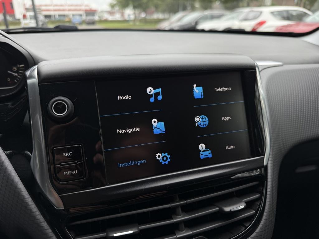 Peugeot 208 1.2 pt style