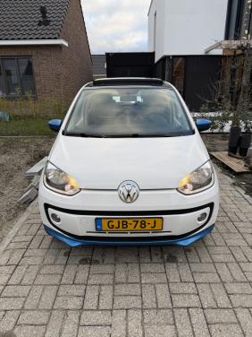 Volkswagen Up! Cup Editie 2024 - Pano-dak, stoelverwarm. etc