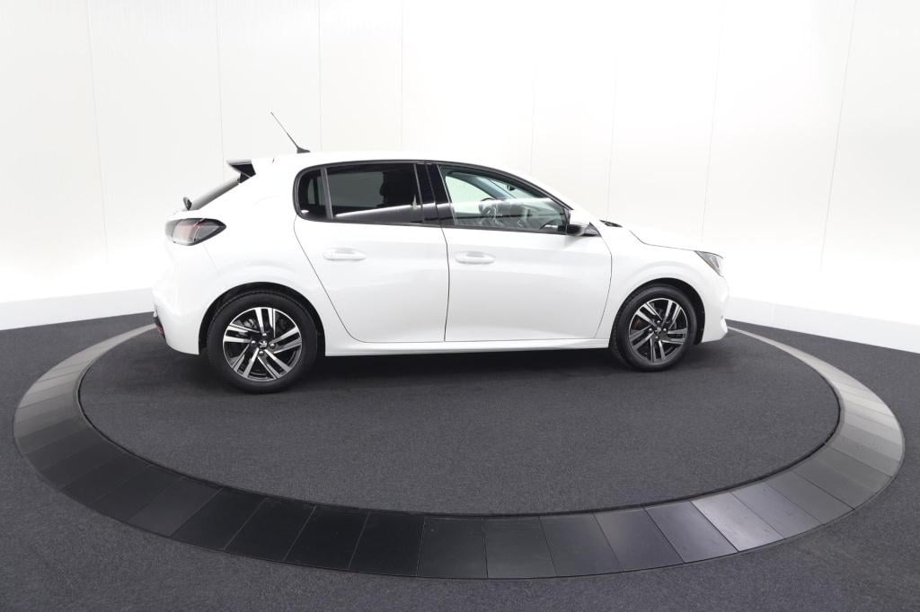 Peugeot 208 puretech 100 allure | camera | apple carplay | parkeersensoren 