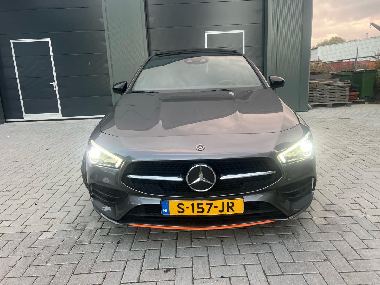 Mercedes-Benz CLA-Klasse 220d Premium Plus