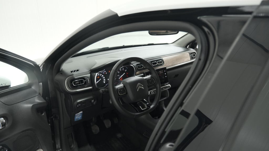 Citroen C3 puretech 82 feel edition | apple carplay | parkeersensoren | nav