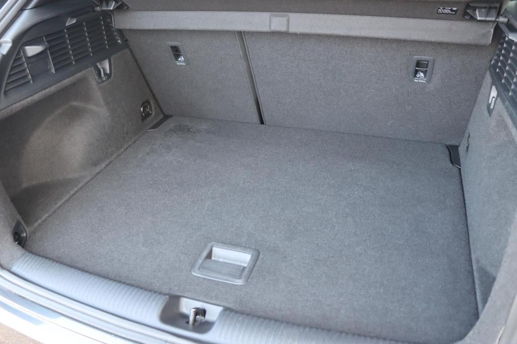 Audi Q2 35 tfsi s edition 150pk s-tronic