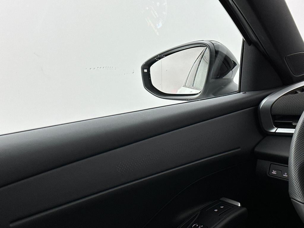 Volkswagen T-roc 1.5 etsi r-line first edition