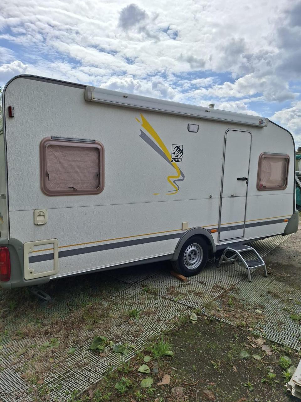 Knaus caravan Sudwind 450 TF 2002