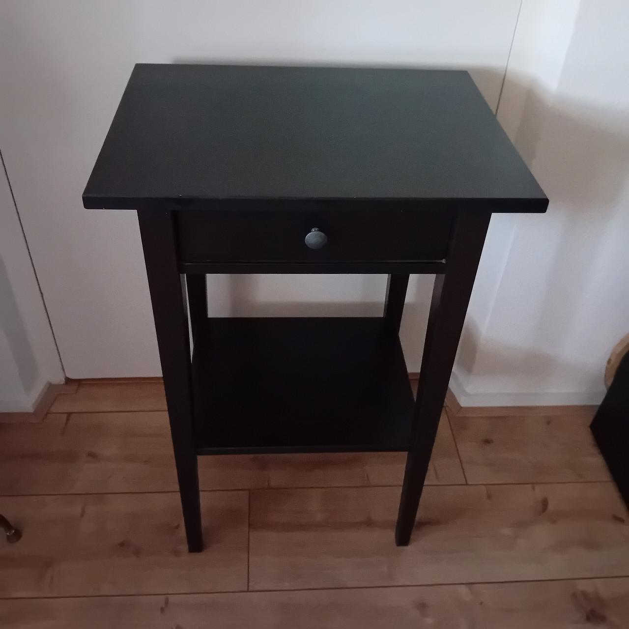 Ikea Hemnes nachtkastje
