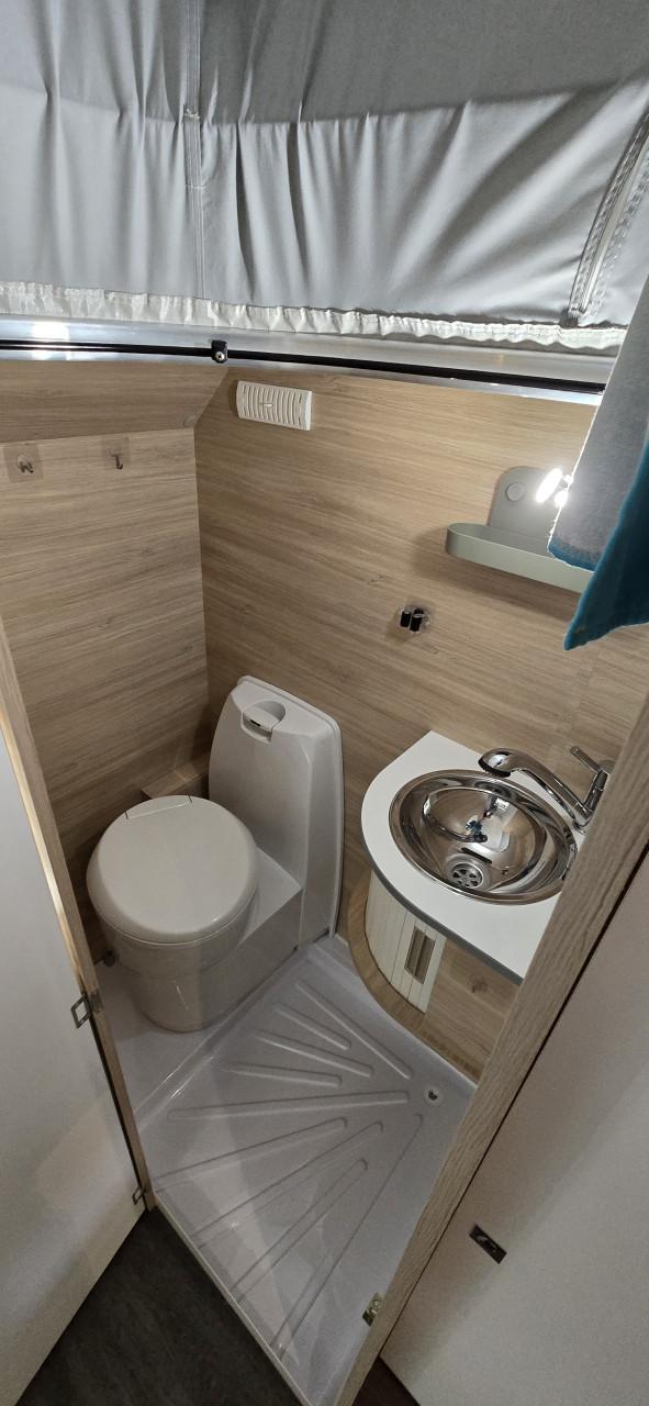 Compacte Trigano Mini 290 (688 kg) – Zeer compleet & BOVAG gekeurd