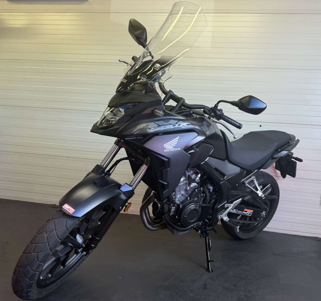 Zeer nette Honda CB500X slechts 5800km en garantie!