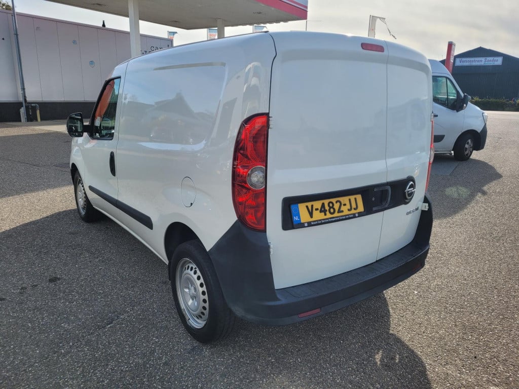 Opel Combo 1.3 cdti l1h1 edition