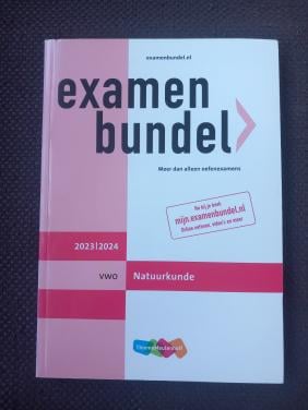 Examenbundel natuurkunde