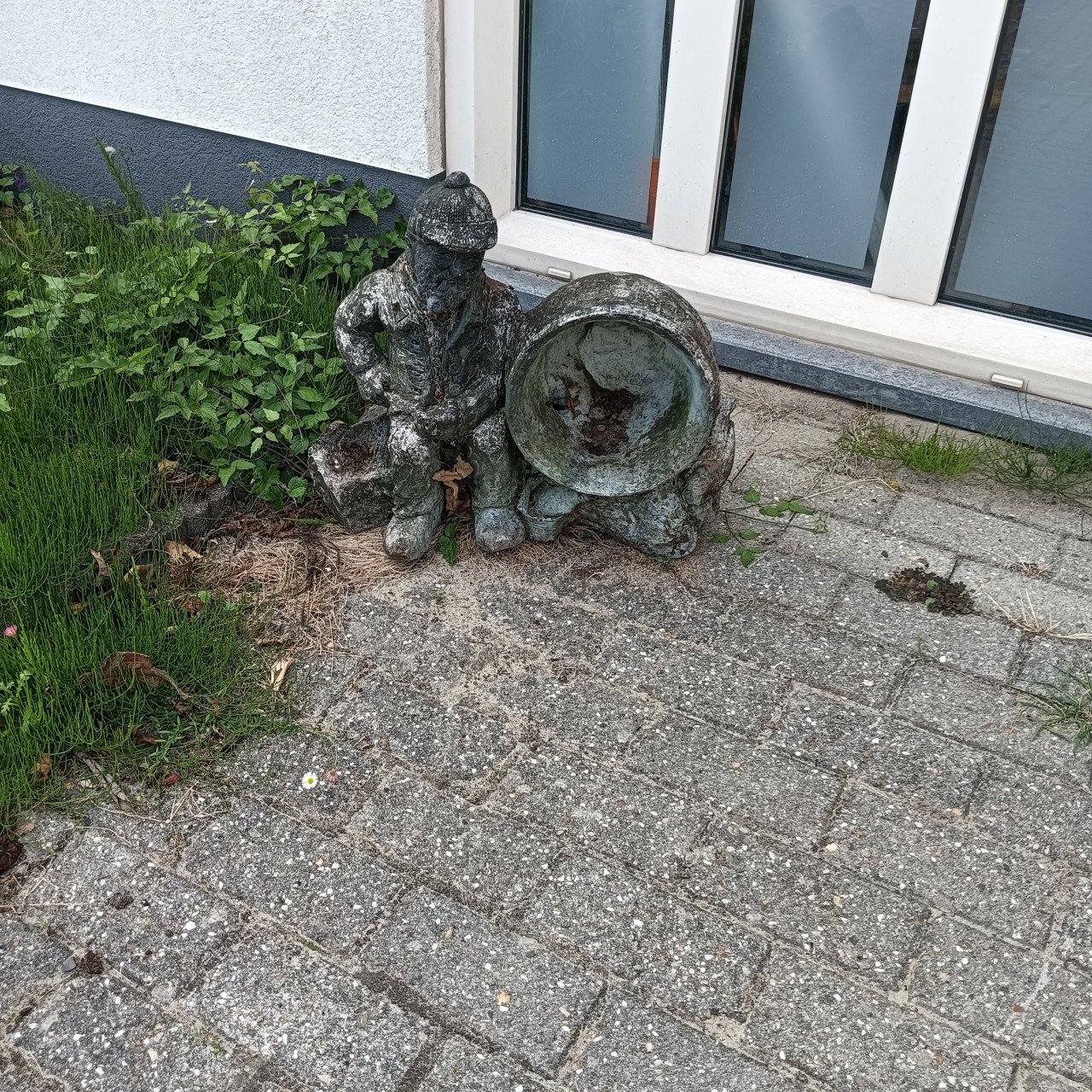 Vijver of tuin ornament,  Visser