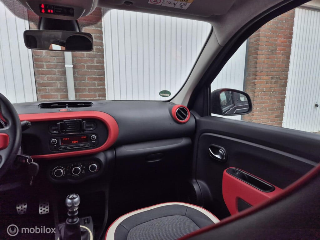 Renault Twingo 0.9 tce dynamique / cruisecontrol / parkeersensoren / airco
