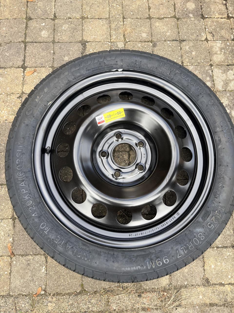 Een thuiskomertje  125/80R17