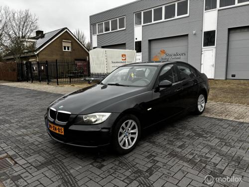 BMW 3-serie 318d High Executive km283.381 Nap BJ2007